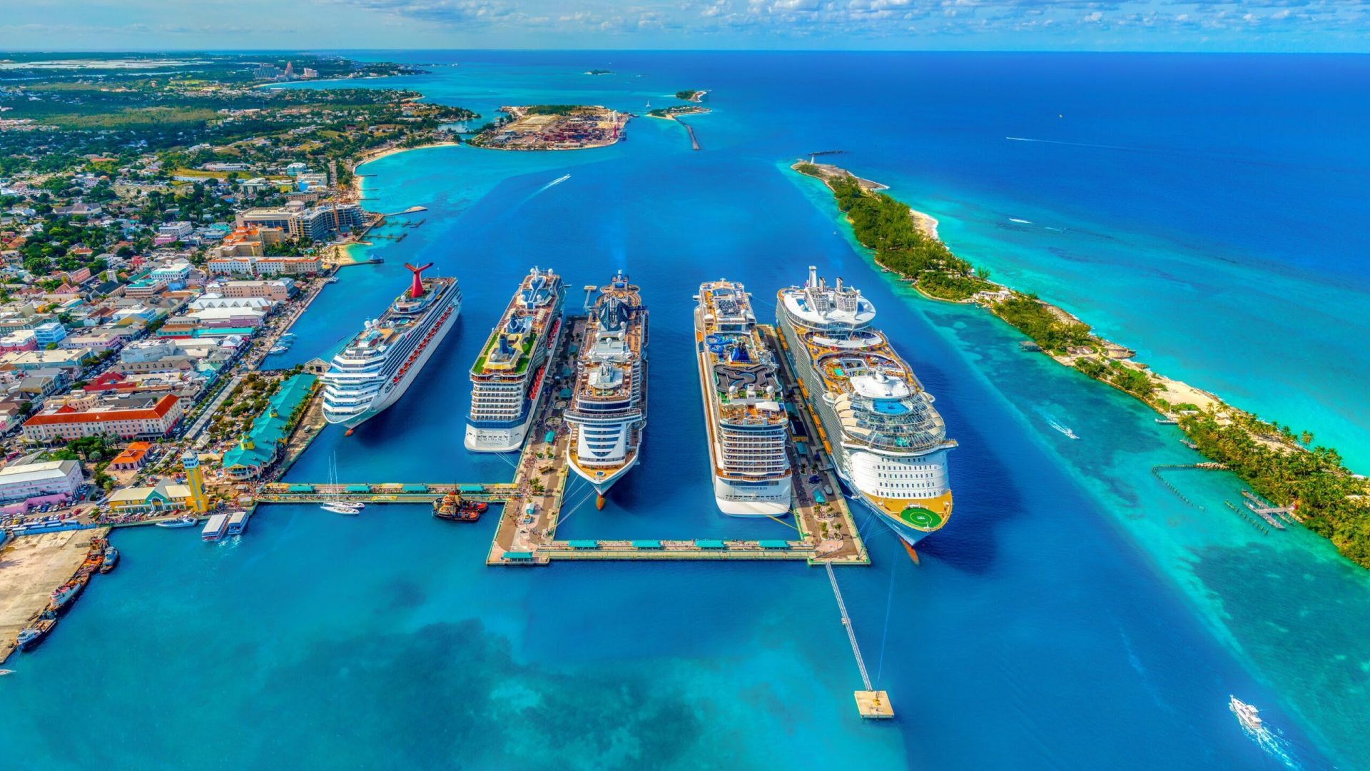 Cruise Ships Bahamas